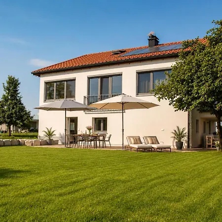 Delta - Exklusives Zwischen & Bodensee Fussach
