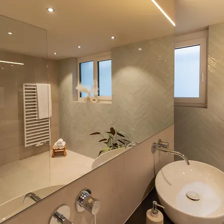 Delta - Exklusives Zwischen & Bodensee Holiday home Fussach